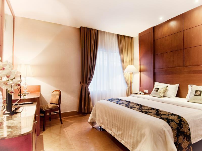 Grand Sakura Hotel Medan Extérieur photo